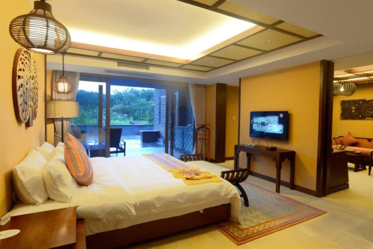 The Tang Hotel Hainan Mount Qixian Baoting Esterno foto