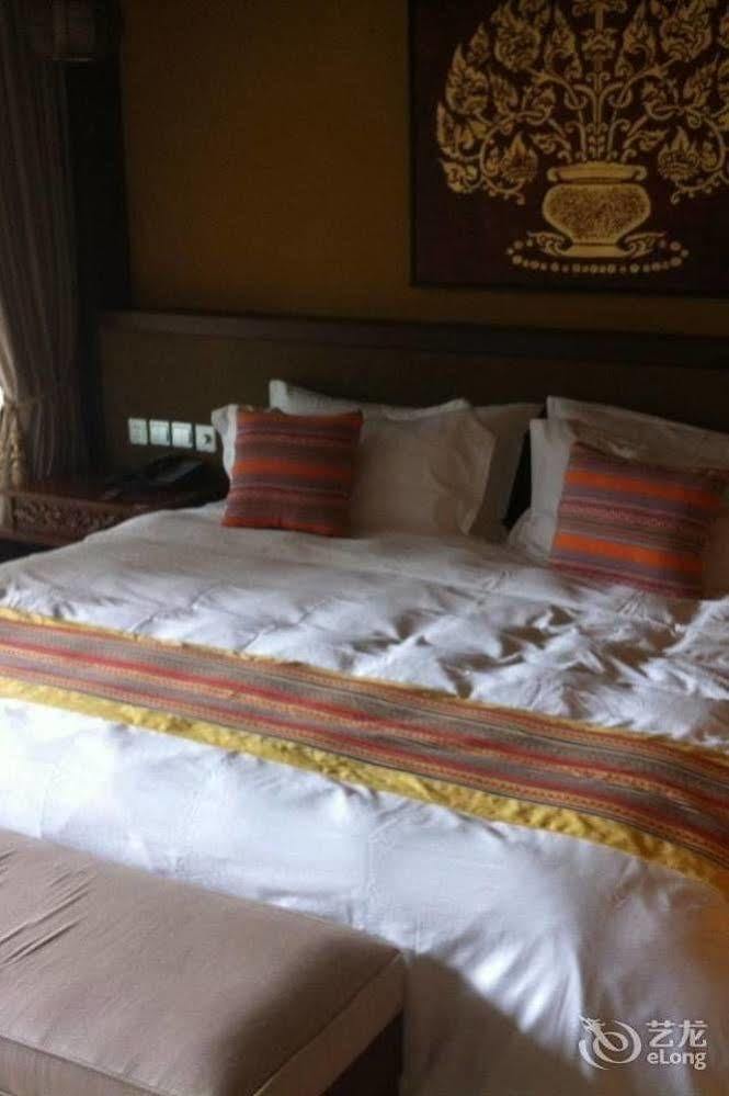 The Tang Hotel Hainan Mount Qixian Baoting Esterno foto